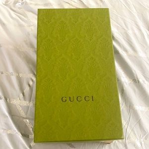 Green Gucci shoes box